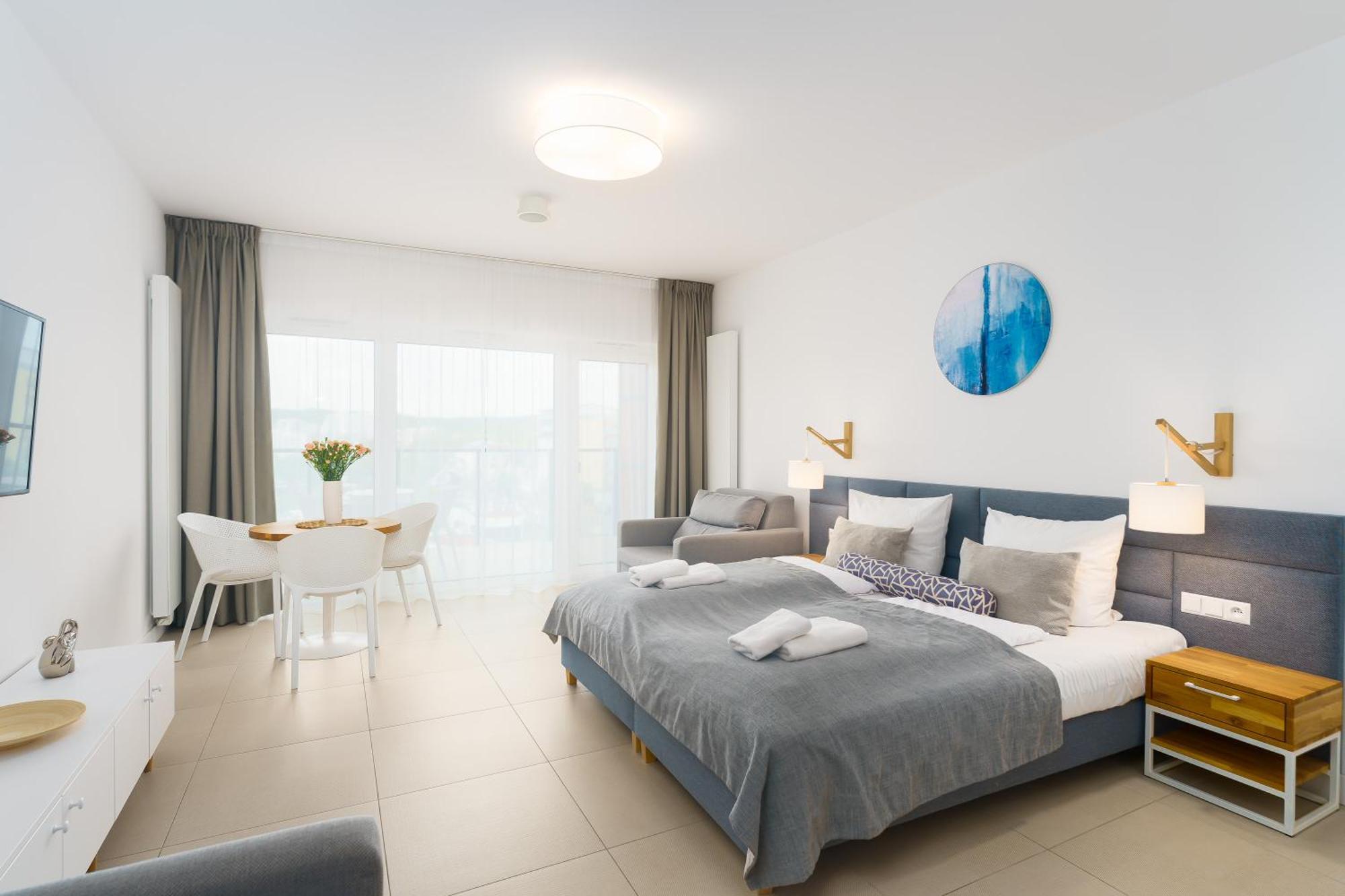 Aquamarina Prima Deluxe Studios With Sea View By Noclegi Renters Miedzyzdroje Exterior foto